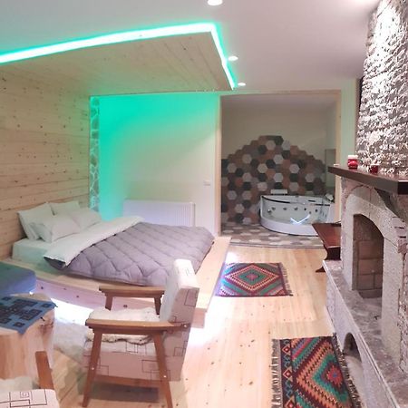 Pashuta Hotell Voskopojë Eksteriør bilde
