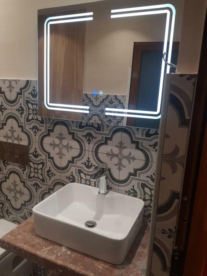 Pashuta Hotell Voskopojë Eksteriør bilde